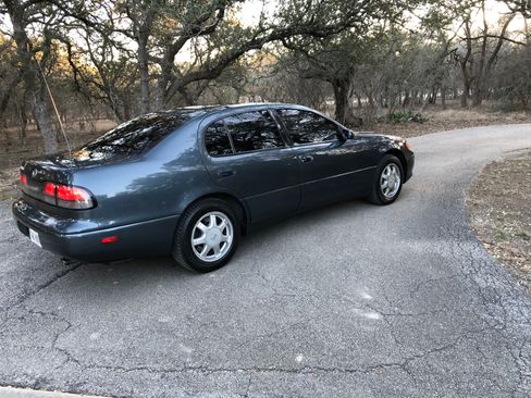 Used 1994 Lexus GS 300 image 2