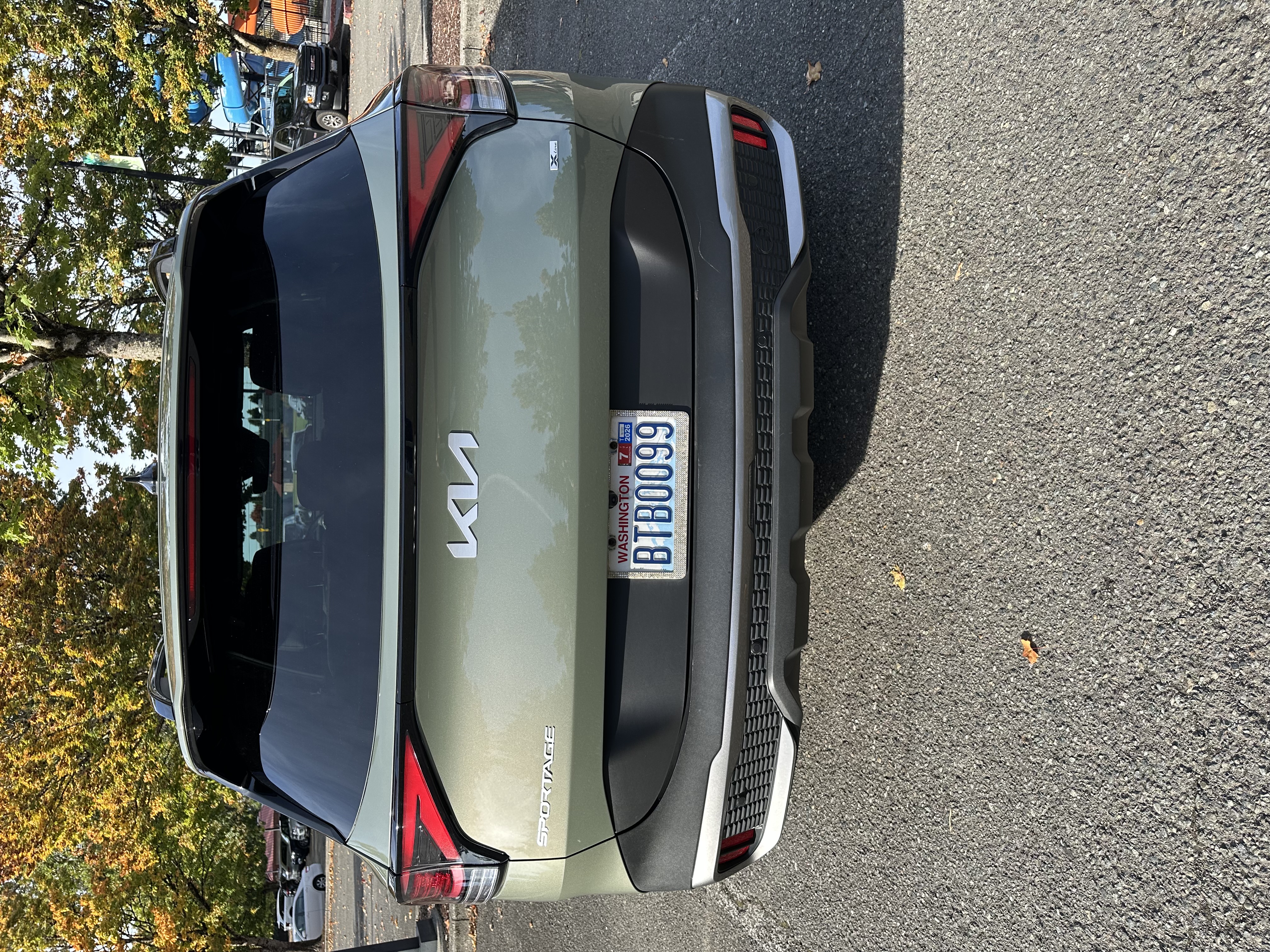 Used 2023 Kia Sportage X-Line AWD/4WD image 2
