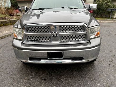 Used 2009 Dodge Ram 1500 Truck SLT image 4