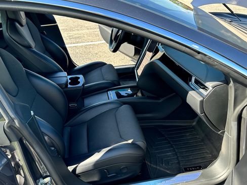 Used 2018 Tesla Model S 75D image 26
