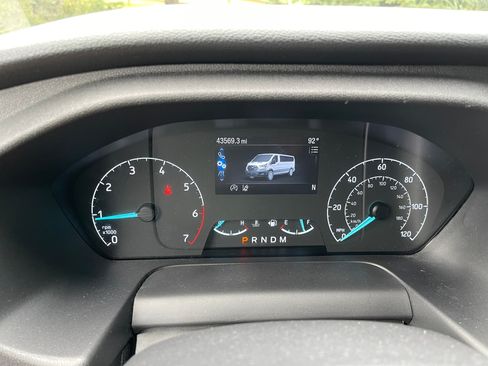 Used 2020 Ford Transit 350 XLT AWD/4WD image 9