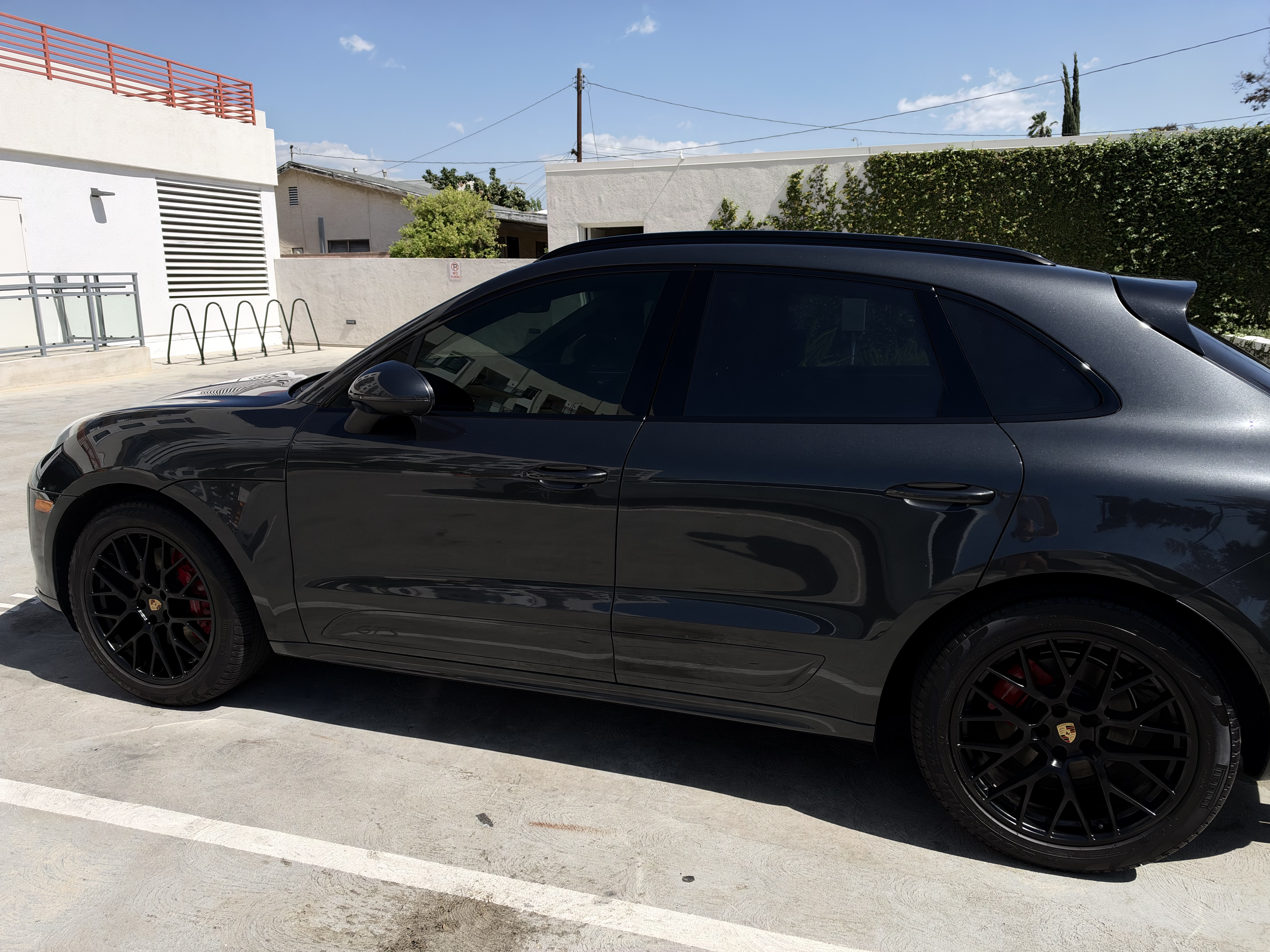 Used 2020 Porsche Macan GTS AWD/4WD image 12