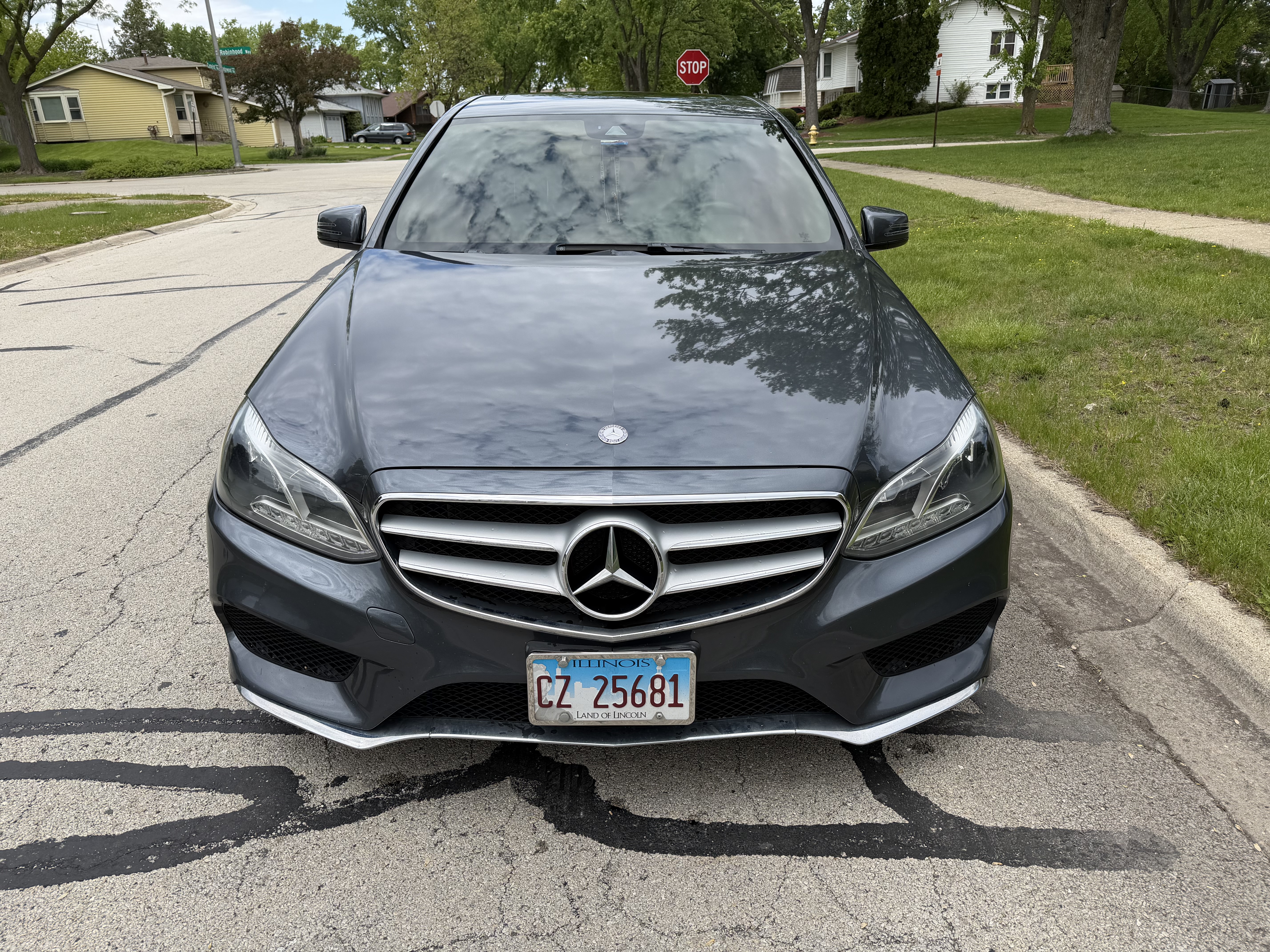 Used 2014 Mercedes-Benz E 350 4MATIC Sedan image 1
