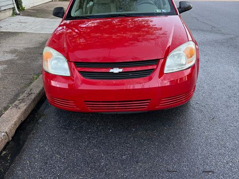 Used 2007 Chevrolet Cobalt LS w/ Enhanced Safety Package FWD image 2