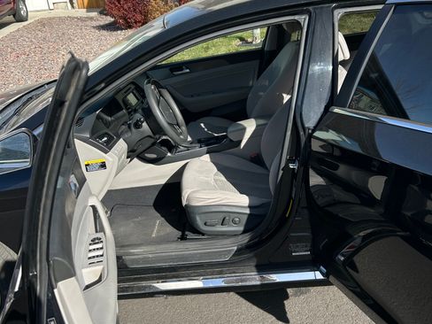 Used 2015 Hyundai Sonata Sport image 9