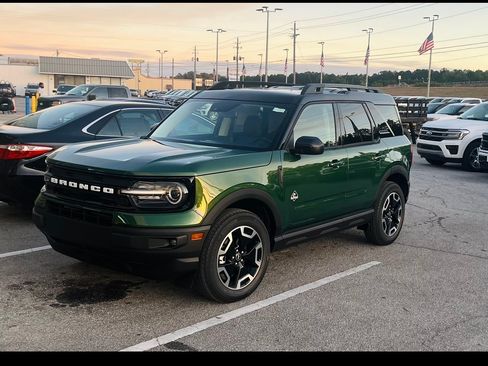 Used 2024 Ford Bronco Sport Outer Banks image 1