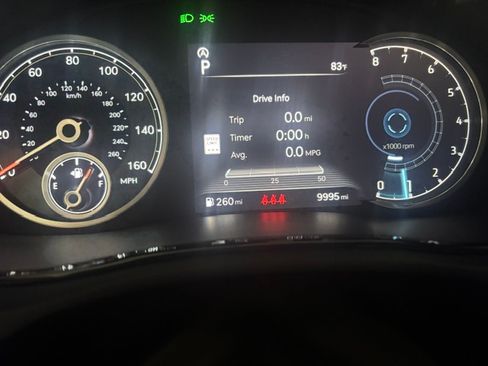 Used 2024 Genesis GV70 3.5T Sport w/ Sport Advanced Package AWD/4WD image 4