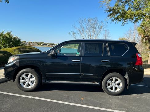 Used 2010 Lexus GX 460 Premium AWD/4WD image 2