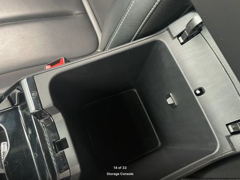 Used 2023 Jeep Grand Cherokee 4WD 4xe image 17