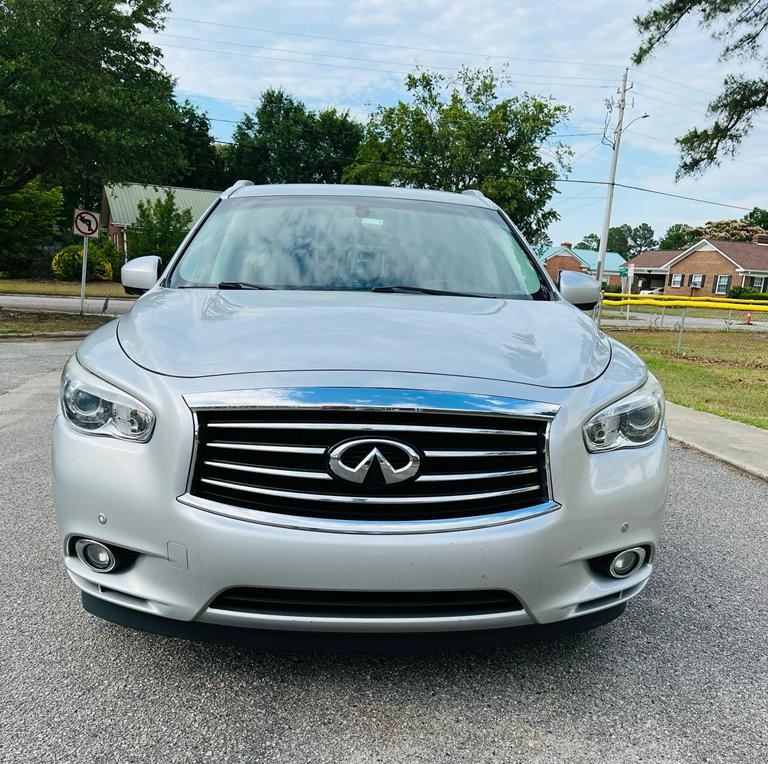 Used 2013 INFINITI JX35 FWD w/ Premium Pkg image 5