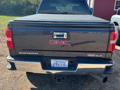 Used 2015 GMC Sierra 3500 SLE w/ SLE Preferred Package image 5