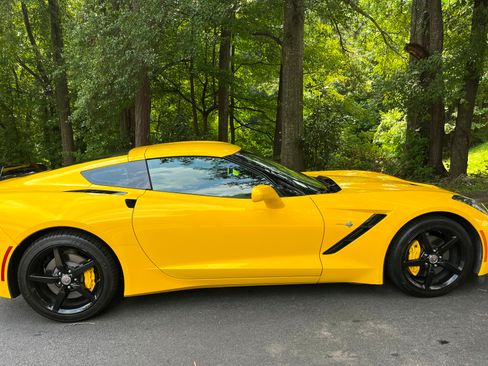 Used 2014 Chevrolet Corvette Stingray Coupe w/ 2LT Preferred Equipment Group image 8