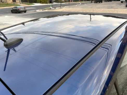 Used 2017 Nissan Leaf S image 10