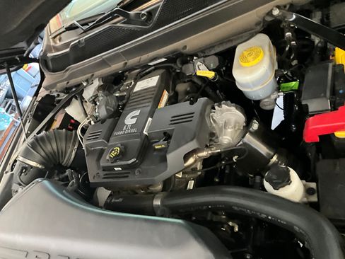 Used 2021 RAM 3500 Limited w/ Snow Chief Group image 11