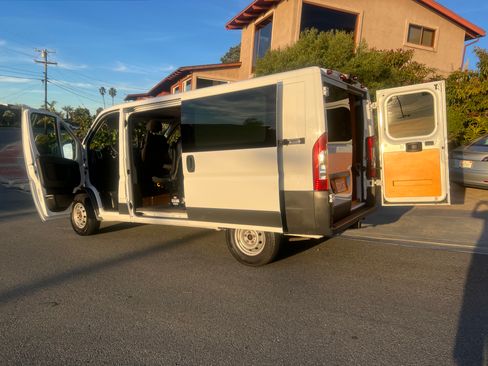 Used 2017 RAM ProMaster 1500 w/ Mopar Trailer Tow Group image 6