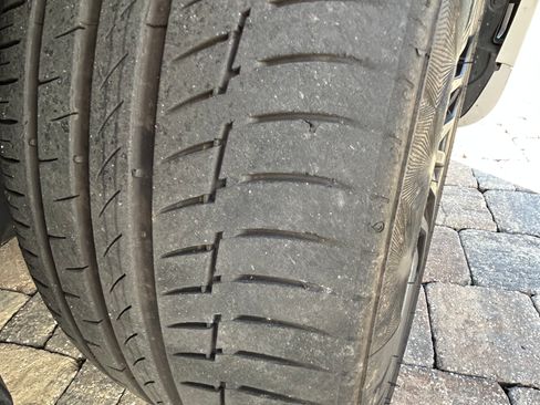 Used 2020 BMW X6 M50i w/ Premium Package image 10