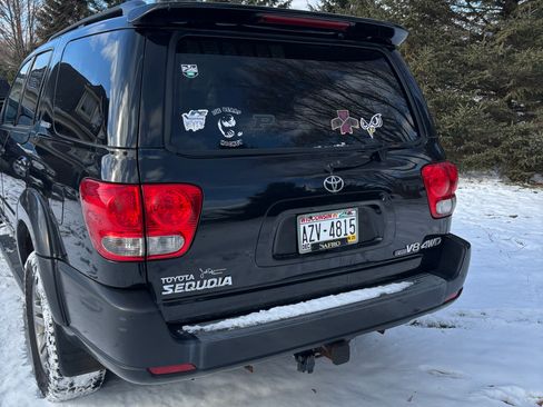 Used 2007 Toyota Sequoia Limited image 5