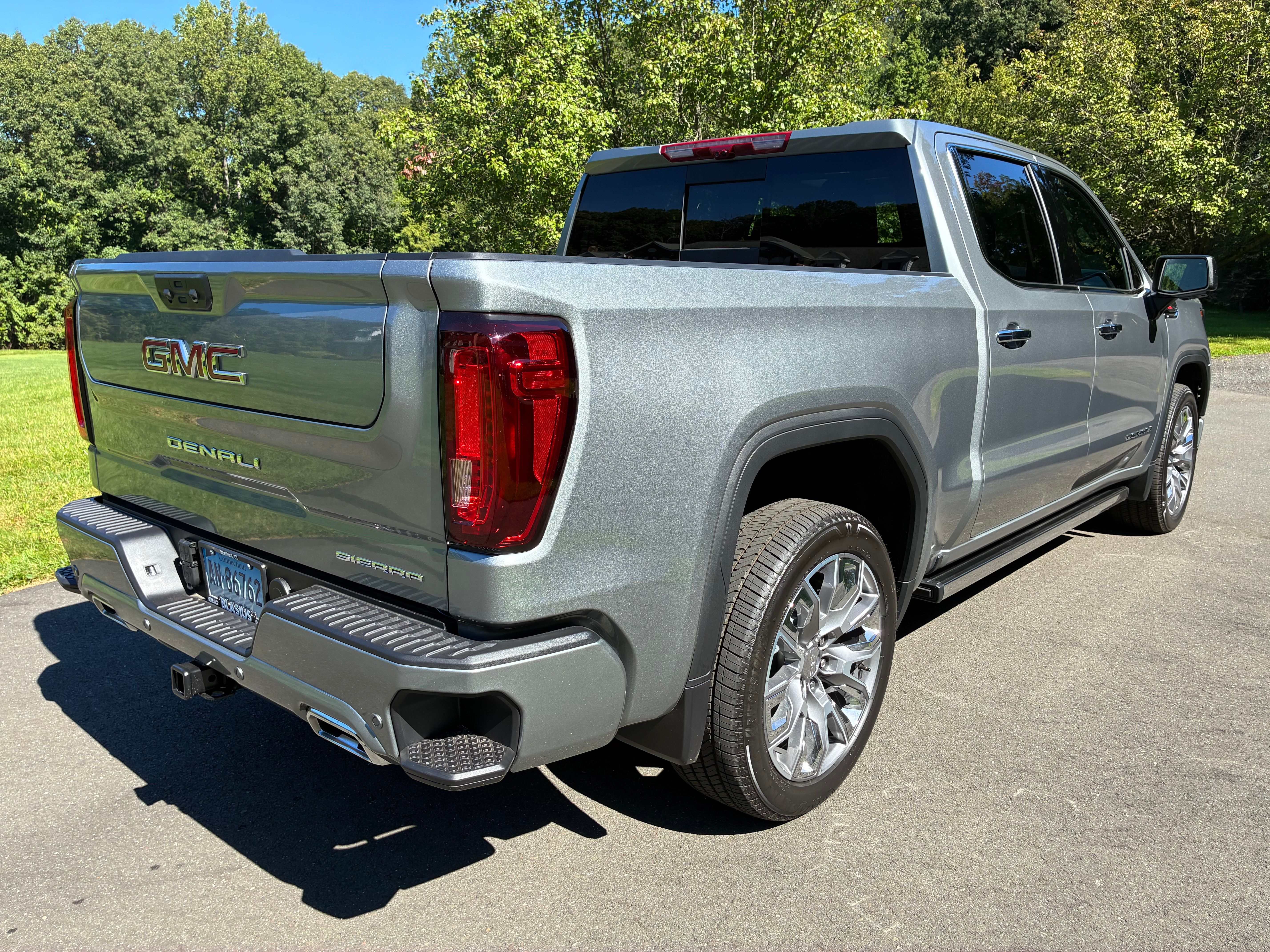 Used 2026 GMC Sierra 1500 Denali AWD/4WD image 4