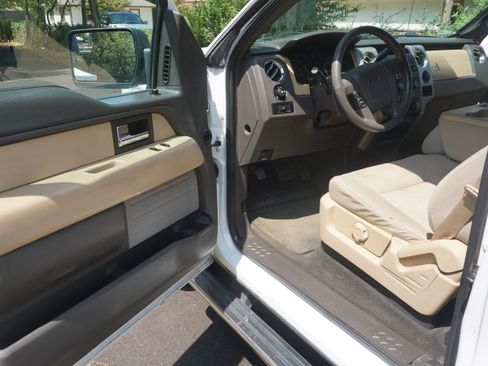 Used 2012 Ford F150 XLT RWD image 18