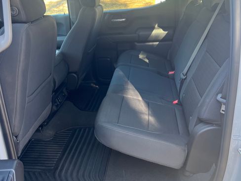 Used 2024 Chevrolet Silverado 1500 Custom image 13