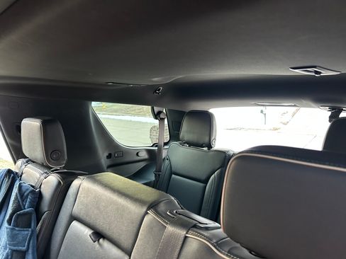 Used 2021 GMC Yukon SLT w/ SLT Luxury Plus Package image 20