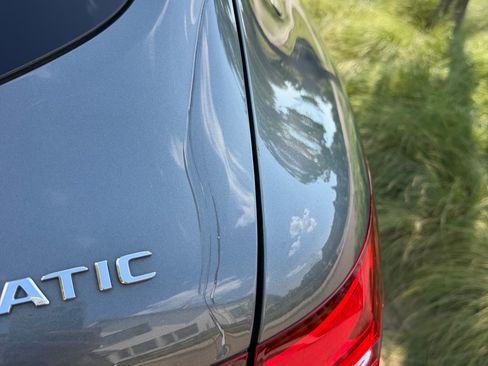 Used 2018 Mercedes-Benz GLC 300 4MATIC image 6