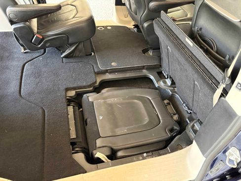 Used 2017 Chrysler Pacifica Touring-L Plus FWD image 16