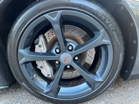 Used 2011 Chevrolet Corvette Grand Sport w/ Preferred Equipment Group image 21