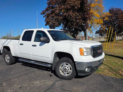 Used 2013 GMC Sierra 2500 SLE image 6