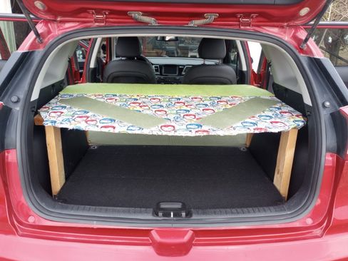 Used 2019 Kia Niro EX image 14