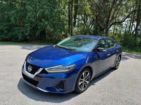 Used 2022 Nissan Maxima SV w/ Floor Mat Group FWD image 4