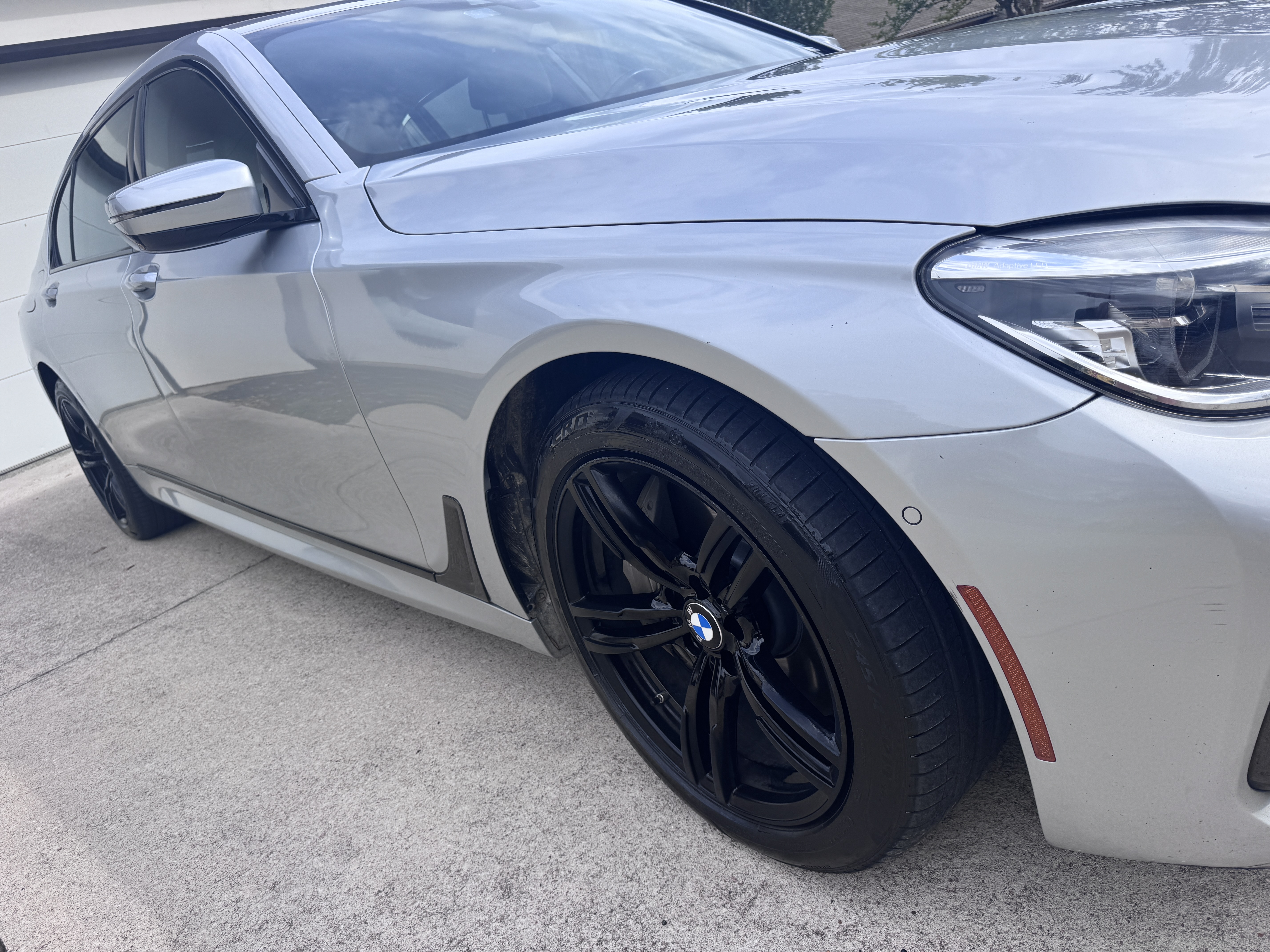 Used 2017 BMW 750i xDrive AWD/4WD image 10