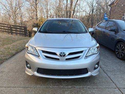Used 2011 Toyota Corolla S image 6