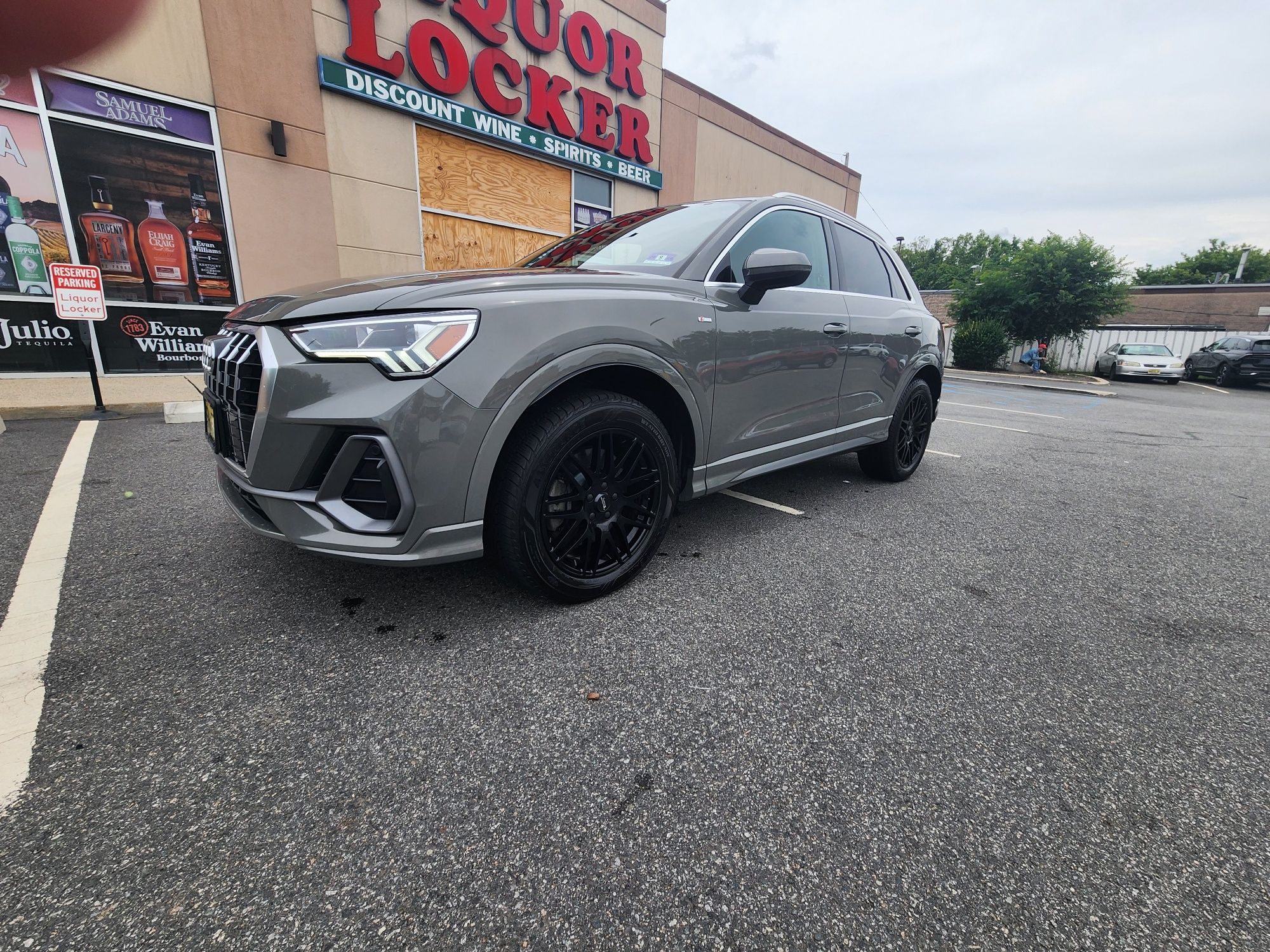Used 2019 Audi Q3 2.0T Premium Plus AWD/4WD image 2