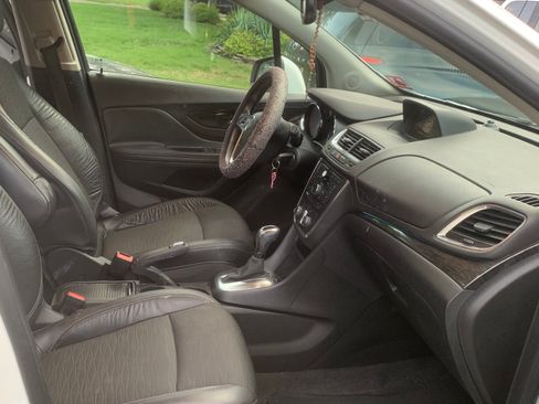 Used 2015 Buick Encore Convenience FWD image 12