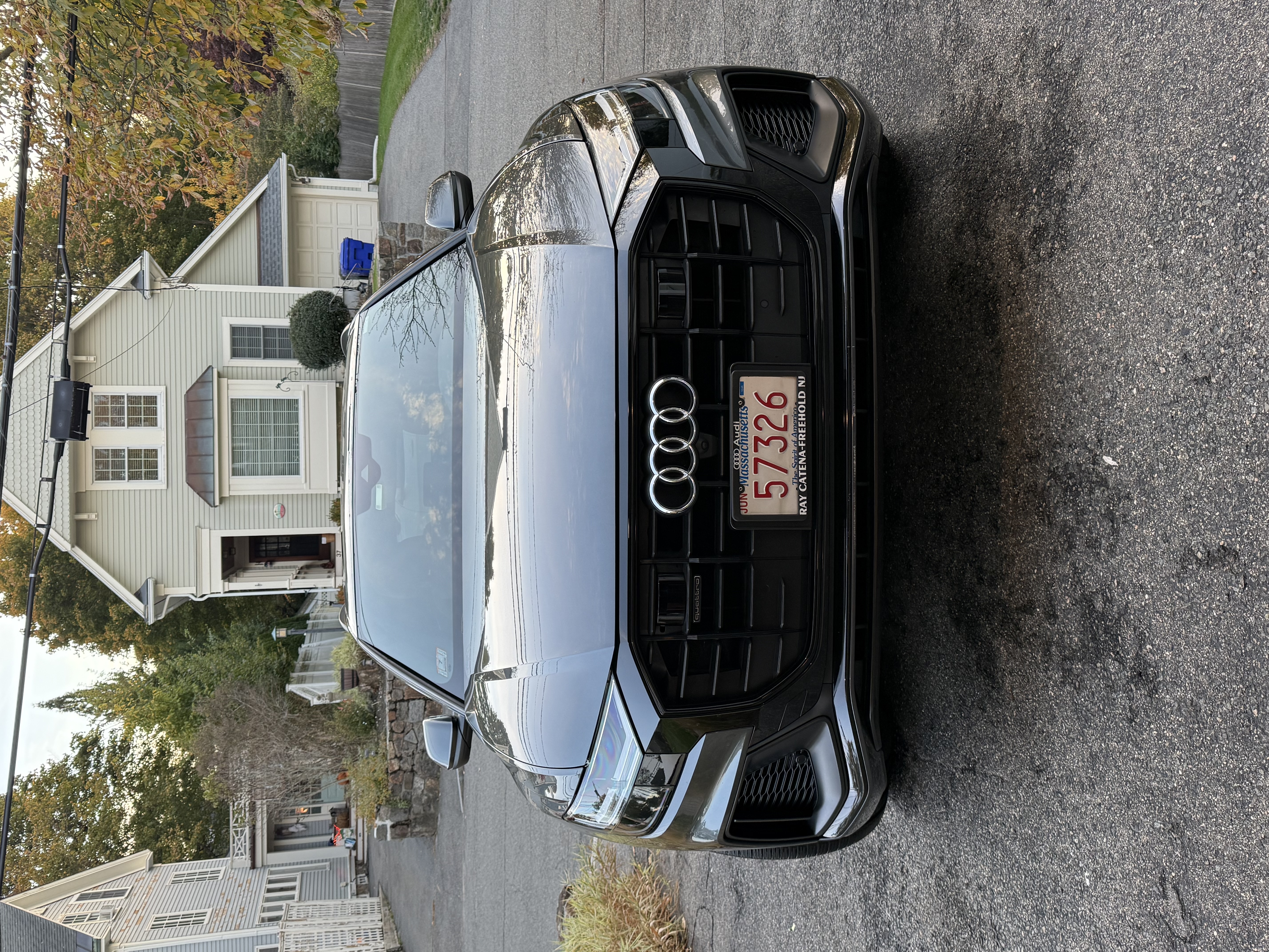 Used 2019 Audi Q8 Premium Plus w/ Premium Plus AWD/4WD image 5