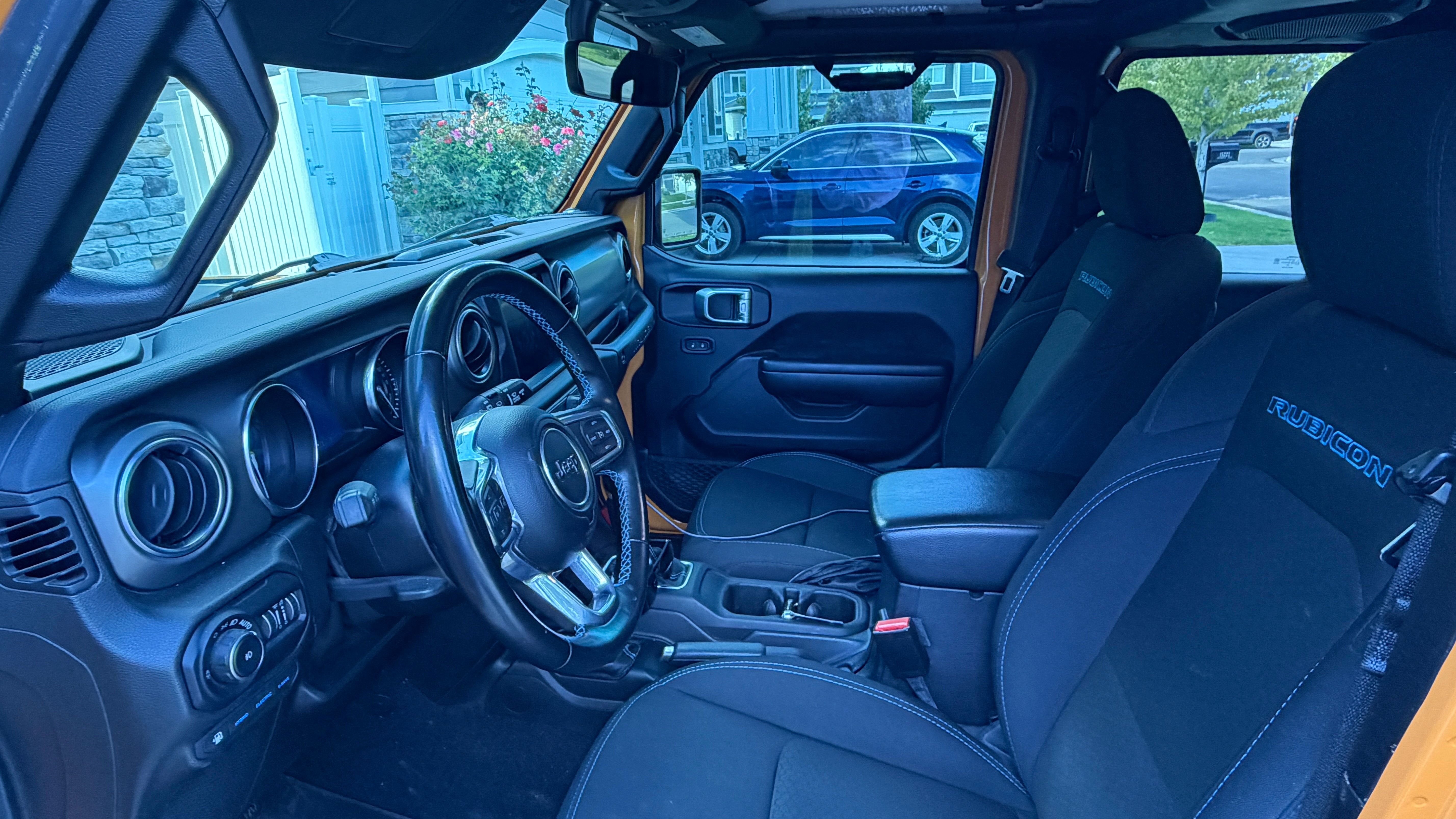 Used 2021 Jeep Wrangler Unlimited Rubicon 4xe w/ Safety Group AWD/4WD image 5