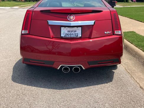 Used 2011 Cadillac CTS V w/ Wood Trim Package image 22