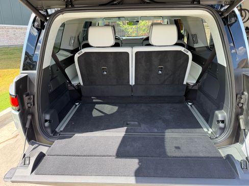 Used 2023 Rivian R1S Adventure Quad AWD/4WD image 10