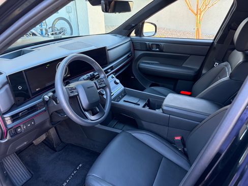 Used 2024 Hyundai Santa Fe Calligraphy image 9