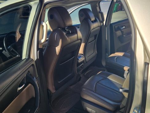 Used 2015 GMC Acadia SLT w/ Open Road Package image 9