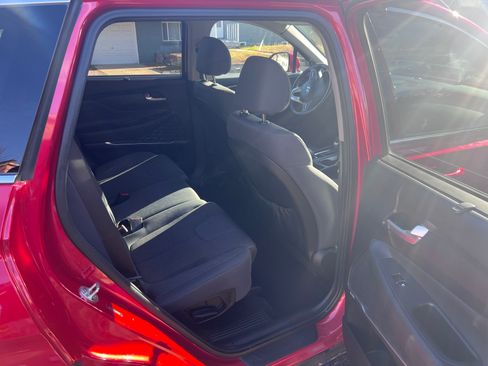 Used 2020 Hyundai Santa Fe SEL w/ Convenience Package image 19