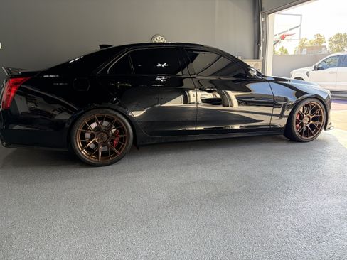 Used 2019 Cadillac CTS V w/ Carbon Fiber Package image 1