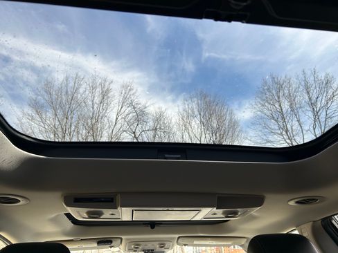 Used 2015 Buick Enclave Leather image 19