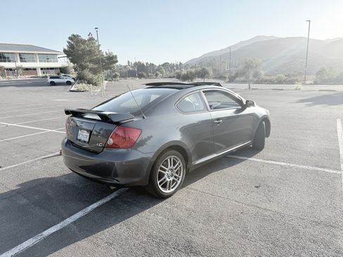 Used 2006 Scion tC FWD image 5