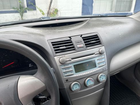 Used 2007 Toyota Camry XLE image 9