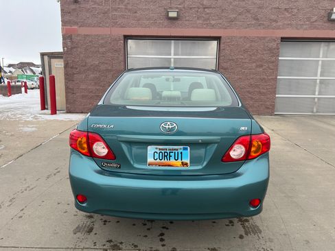 Used 2010 Toyota Corolla LE image 5