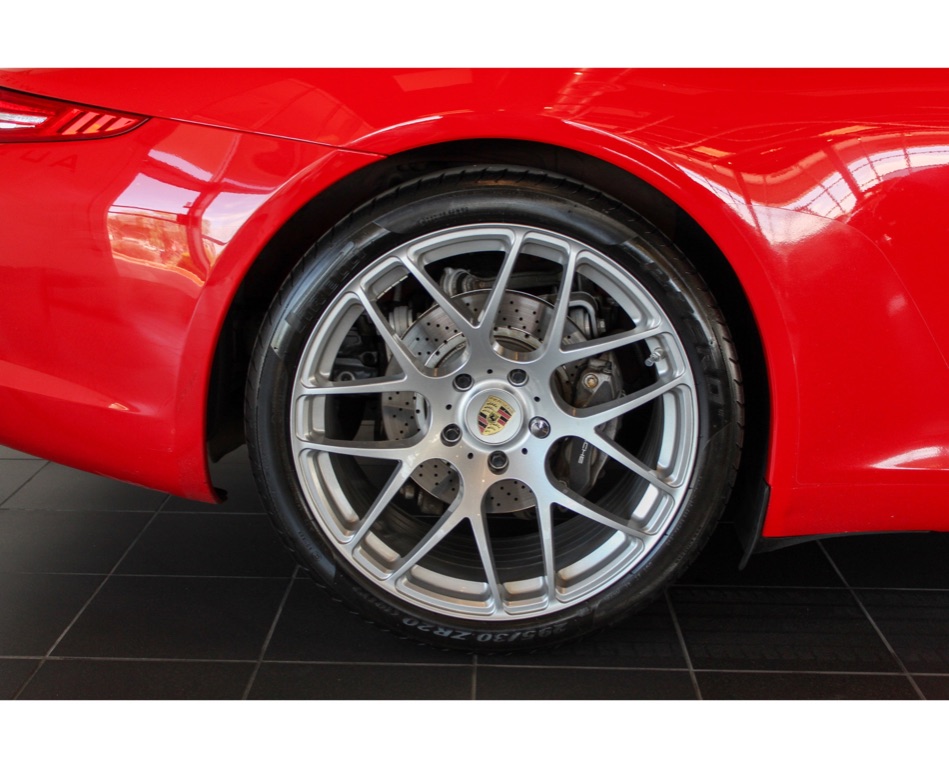 Used 2013 Porsche 911 Carrera RWD image 17