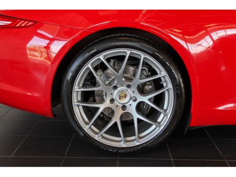 Used 2013 Porsche 911 Carrera RWD image 17
