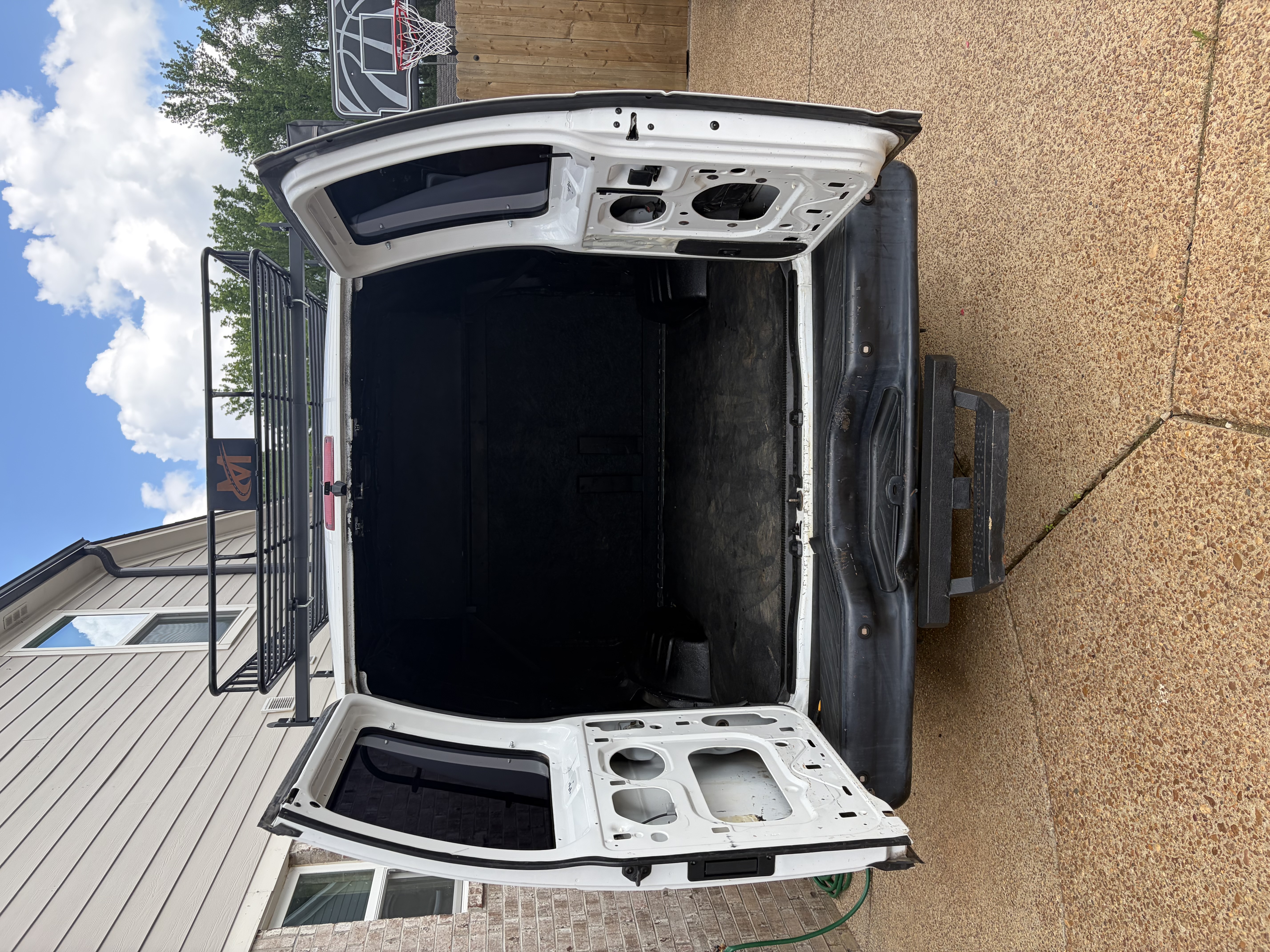 Used 2008 Ford E-150 and Econoline 150 Extended RWD image 27